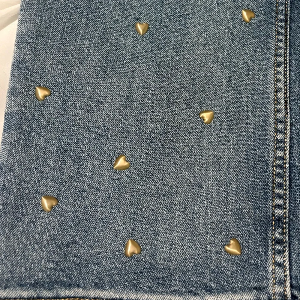 Universal Thread Highest Rise Vintage Straight Embellished Jeans, 2R NWT - Picture 8 of 8